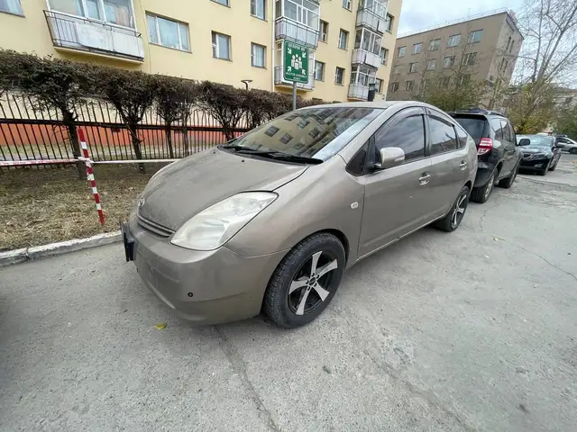 Toyota Prius 20