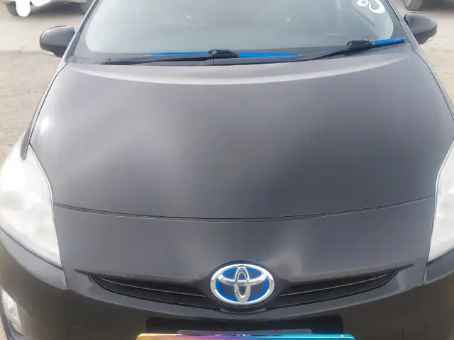 Toyota Prius 30