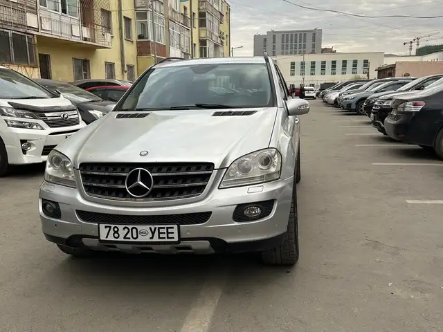 Mercedes-Benz M-Class