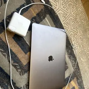 Apple 15'', Intel Core i7, 16 GB RAM, 512 GB, Улаанбаатар — Баянгол — 25-р хороо