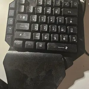 Keyboard, Улаанбаатар — Хан-Уул — 3-р хороо