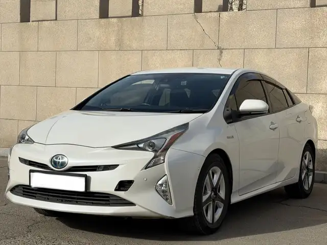 Toyota Prius 50