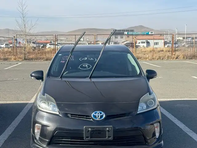 Toyota Prius 30