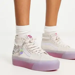 Vans ket, Улаанбаатар — Баянзүрх — 13-р хороолол