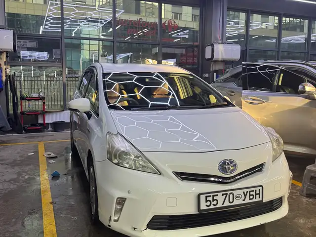 Toyota Prius 41