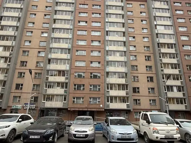 Есөн эрдэнэ хотхонд 2 өрөө байр 55,65мкв, Улаанбаатар — Баянгол — 3-р хороо
