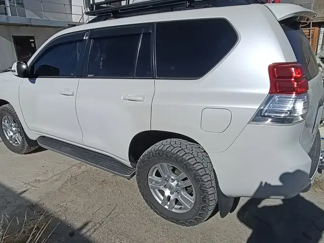 Toyota Land cruiser Prado 150