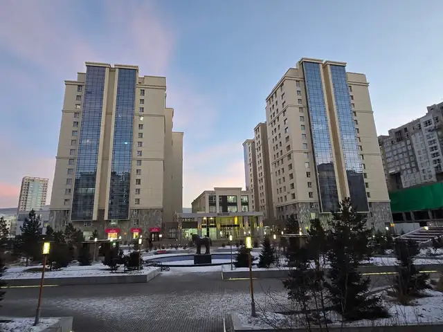 King tower хотхонд 4 өрөө байр 133мкв, Улаанбаатар — Хан-Уул — 17-р хороо