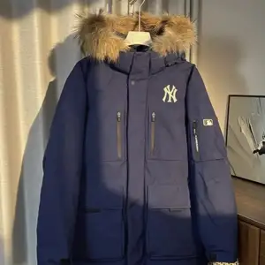 Mlb kurtik zarna xl, Улаанбаатар — Сүхбаатар — 6-р хороо