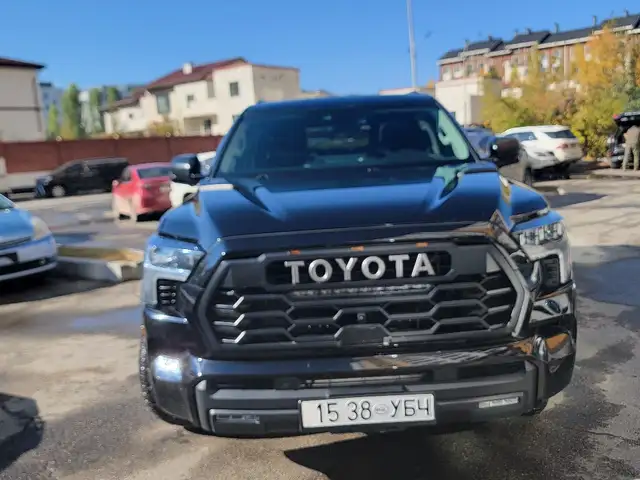 Toyota Sequoia