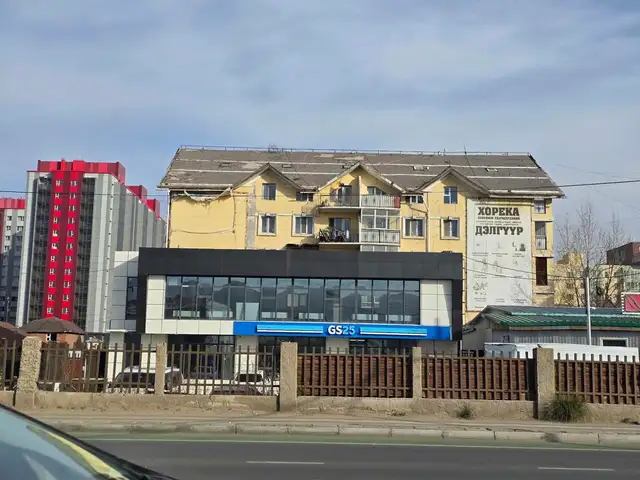 Бзд нарны зам дагуу өгөөмөр зах-н хажууд 198m² үйлчилгээний талбай, Улаанбаатар — Баянзүрх — 42-р хороо