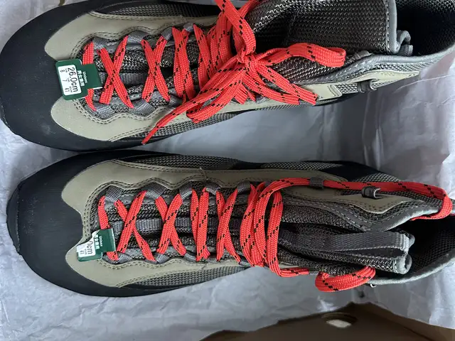 Original montbell usnii hamgaalalttai 3 ulirliin size 42, Улаанбаатар — Баянзүрх — 13-р хороолол