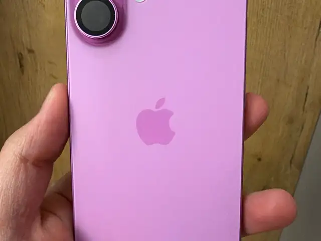 Apple iphone 16, 128 gb, Улаанбаатар — Баянзүрх — Үндэсний цэцэрлэгт хүрээлэн