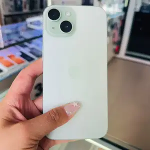 Apple iPhone 15, 128 gb, Green, Улаанбаатар — Сонгинохайрхан — 21-р хороолол