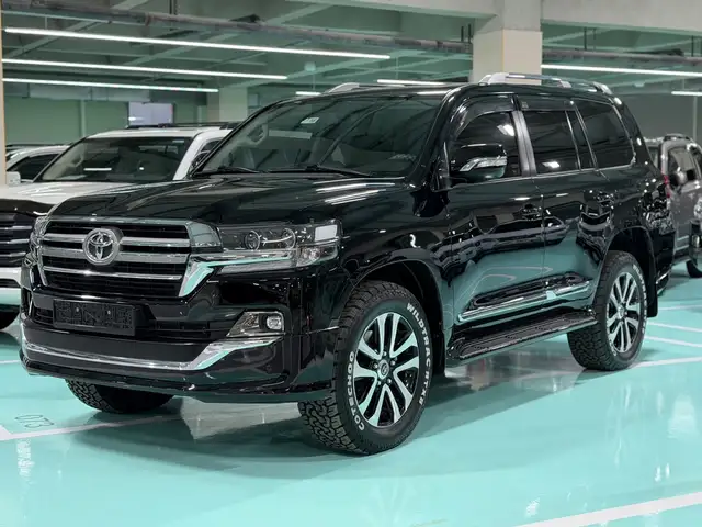 Toyota Land Cruiser 200