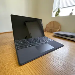 Microsoft Surface 13", Snapdragon X Elite, 16 GB RAM, 512 GB, Улаанбаатар — Хан-Уул — River Garden