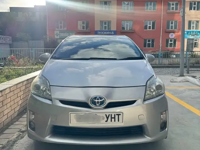 Toyota Prius 30