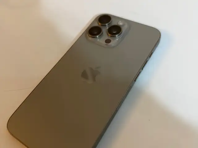 Iphone 15 pro max ,512gb,natural titanium, Улаанбаатар — Сүхбаатар — 11-р хороолол