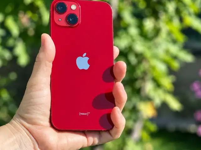 Apple iPhone 13, 128 gb, Product Red, Улаанбаатар — Чингэлтэй — 32 тойрог