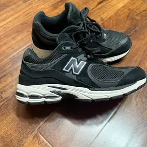 New balance пүүз, Улаанбаатар — Баянзүрх — Халдвартын эмнэлэг