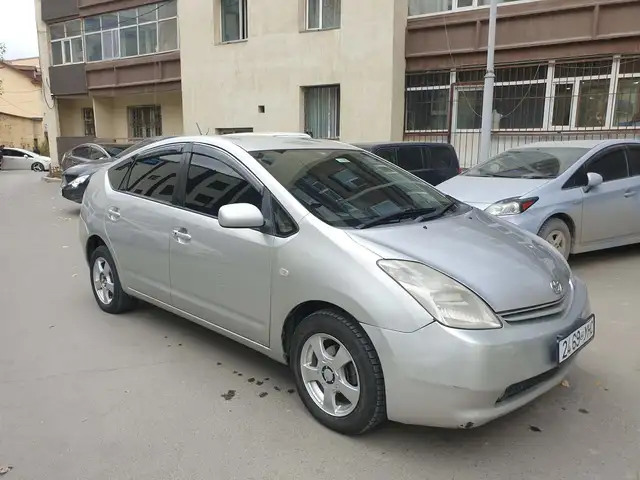 Toyota Prius 20
