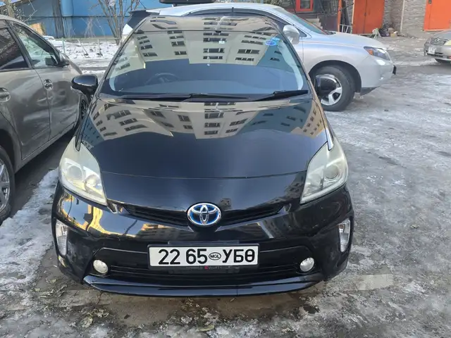 Toyota Prius 30