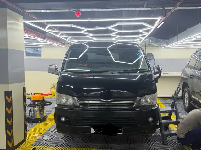 Toyota Hiace