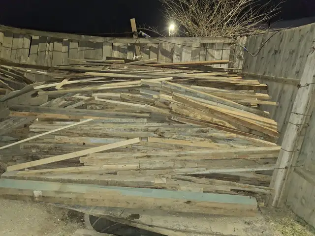 Барилгаас гарсан приүс мод, Улаанбаатар — Сонгинохайрхан — 2-р хороо