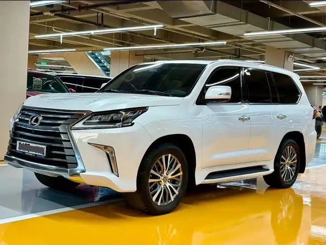 Lexus LX 570
