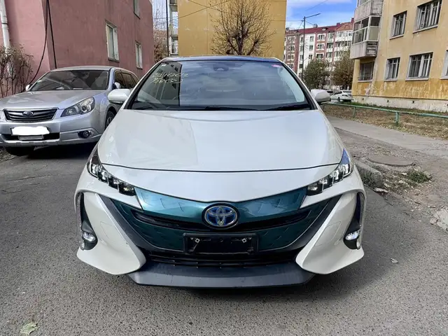 Toyota Prius PRIME 52