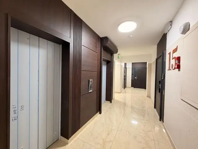 Бзд 3 хороо централ гарден хотхонд 2 өрөө байр түрээслүүлнэ, Улаанбаатар — Баянзүрх — Чингис зочид буудал
