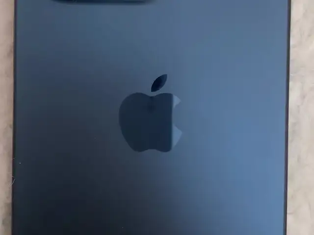 Apple iPhone 15 Pro, 256 gb, Blue Titanium, Улаанбаатар — Баянзүрх — Зүүн 4 зам