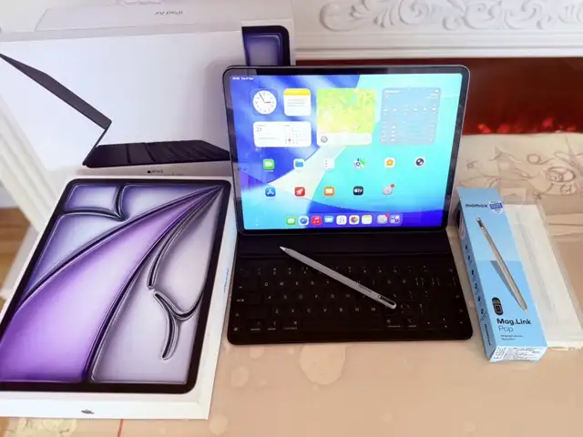 Ipad air 13 inch m2 chip 128gb wifi cellular sim orig keyboard, Улаанбаатар — Чингэлтэй — 10-р хороо