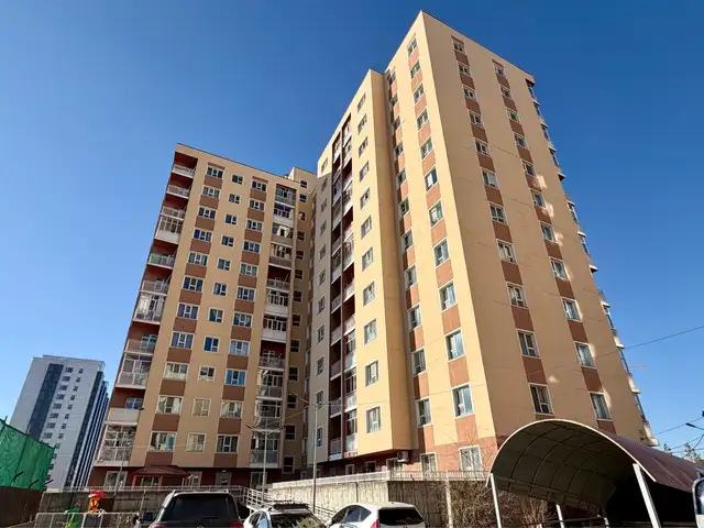 Пирамид хотхоны баруун талд байрлах 481-р байранд 86,2мкв орон сууц, Улаанбаатар — Хан-Уул — Нисэх