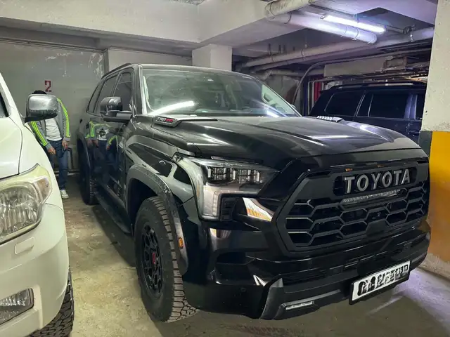 Toyota Sequoia
