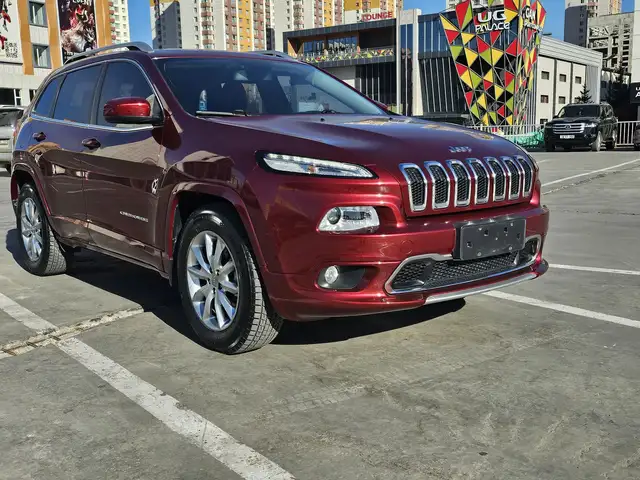 Jeep Cherokee
