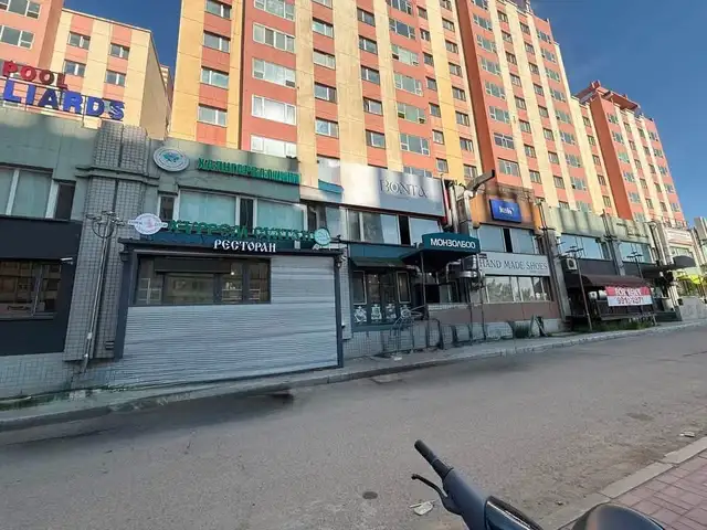 Худ энхтайвны гүүрний баруун талд 1 хороо 90м2 оффис, Улаанбаатар — Хан-Уул — 1-р хороо