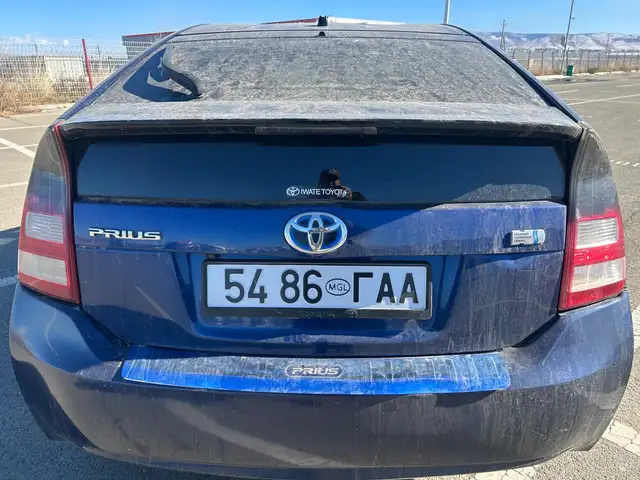 Toyota Prius 30