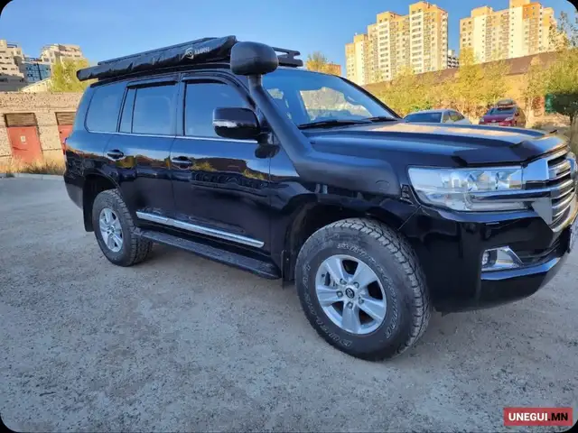 Toyota Land Cruiser 200