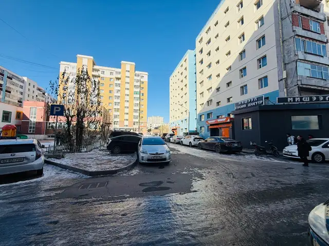 10р хороололд 1 давхарын гал тогоо тусдаа 72мкв 2 өрөө, Улаанбаатар — Баянгол — 10-р хороолол