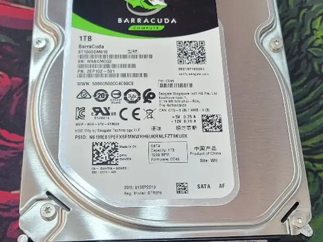 1tb hdd hard healt 100, Улаанбаатар — Сонгинохайрхан — Толгойт