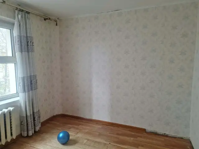 Тэнгис кино театрийн ард 15мкв хажуу өрөө, Улаанбаатар — Чингэлтэй — 5-р хороо