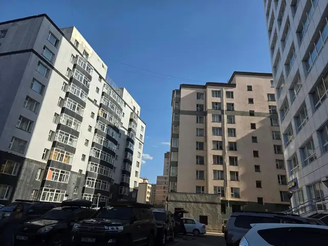Натур ub tower урд 89м2 3 өрөө бүрэн тавилгатай, зогсоолтой, Улаанбаатар — Баянзүрх — Натур худалдааны төв