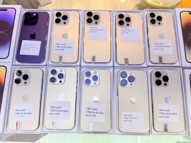 Apple iPhone 14 Pro, 128 gb, Gold, Улаанбаатар — Баянгол — 3, 4 хороолол