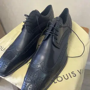 Louis vuitton gutal, Улаанбаатар — Сүхбаатар — 9-р хороо