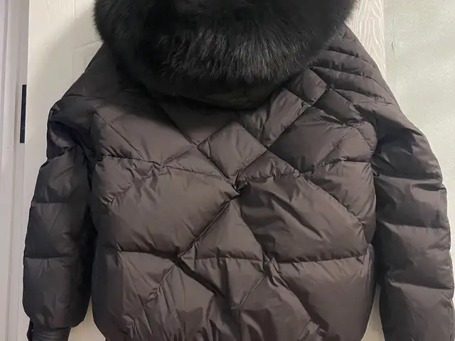 Сөдөн дүүргэлттэй куртка, Улаанбаатар — Баянгол — 3, 4 хороолол