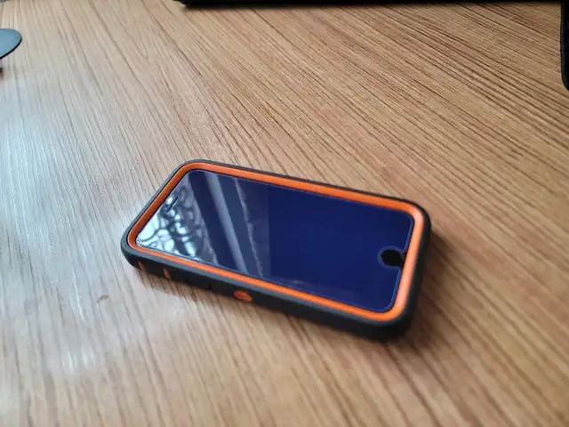 Apple iPhone SE, 64 gb, Улаанбаатар — Хан-Уул — River Garden