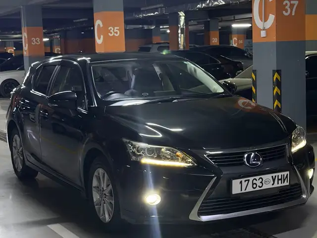 Lexus CT