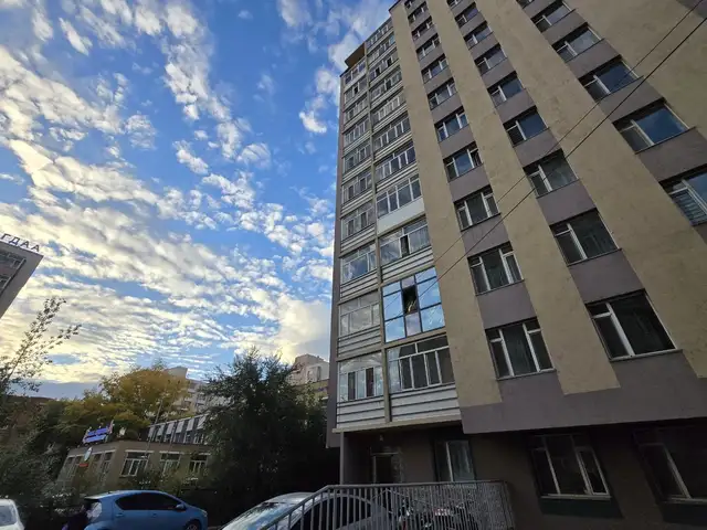 Төмөр замын сургуулийн баруун талд 1 өрөө 42м2 байр, Улаанбаатар — Баянгол — 2-р хороо