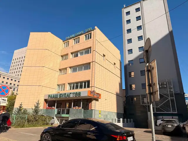 Хотын төвд 80м2 оффис, Улаанбаатар — Сүхбаатар — 1-р хороо